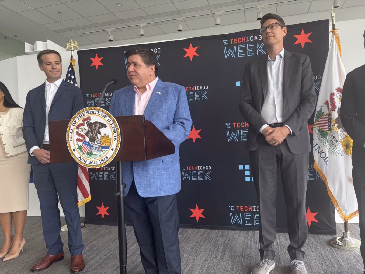 Governor Pritzker speaks at the 2025 Global Quantum Forum